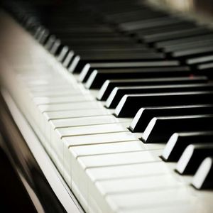 国产精品凹凸777777
